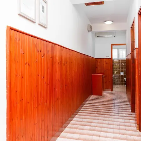 With A Parking Space - 18334 Apartmán Fažana
