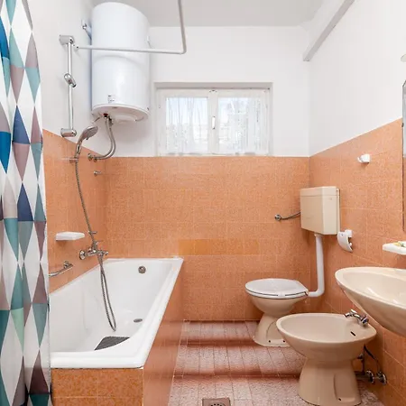 With A Parking Space - 18334 Apartman *